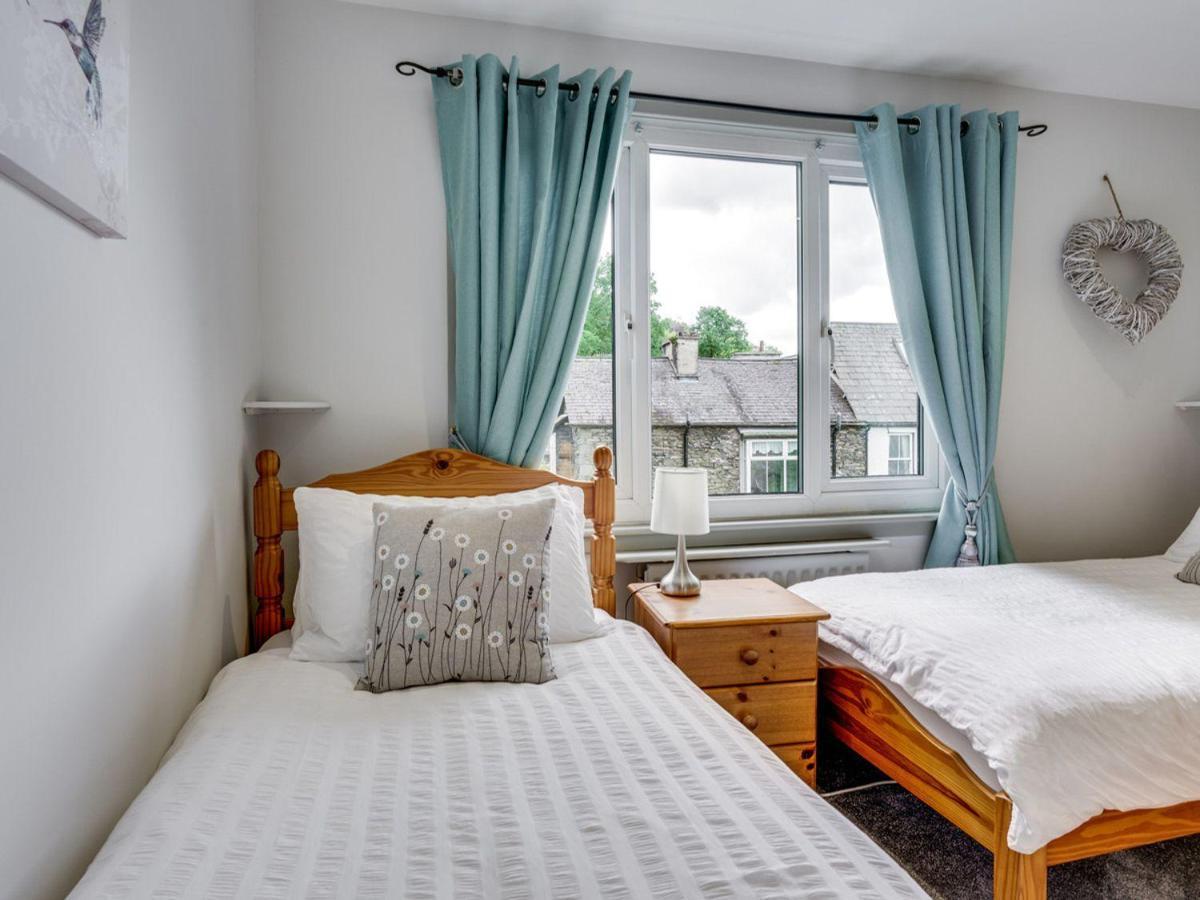Gorgeous Cottage In Bowness Exteriör bild